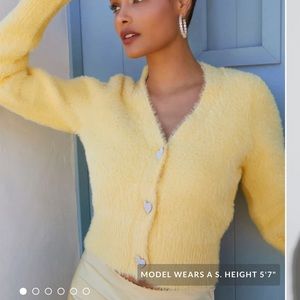 NWT Super soft yellow sweater